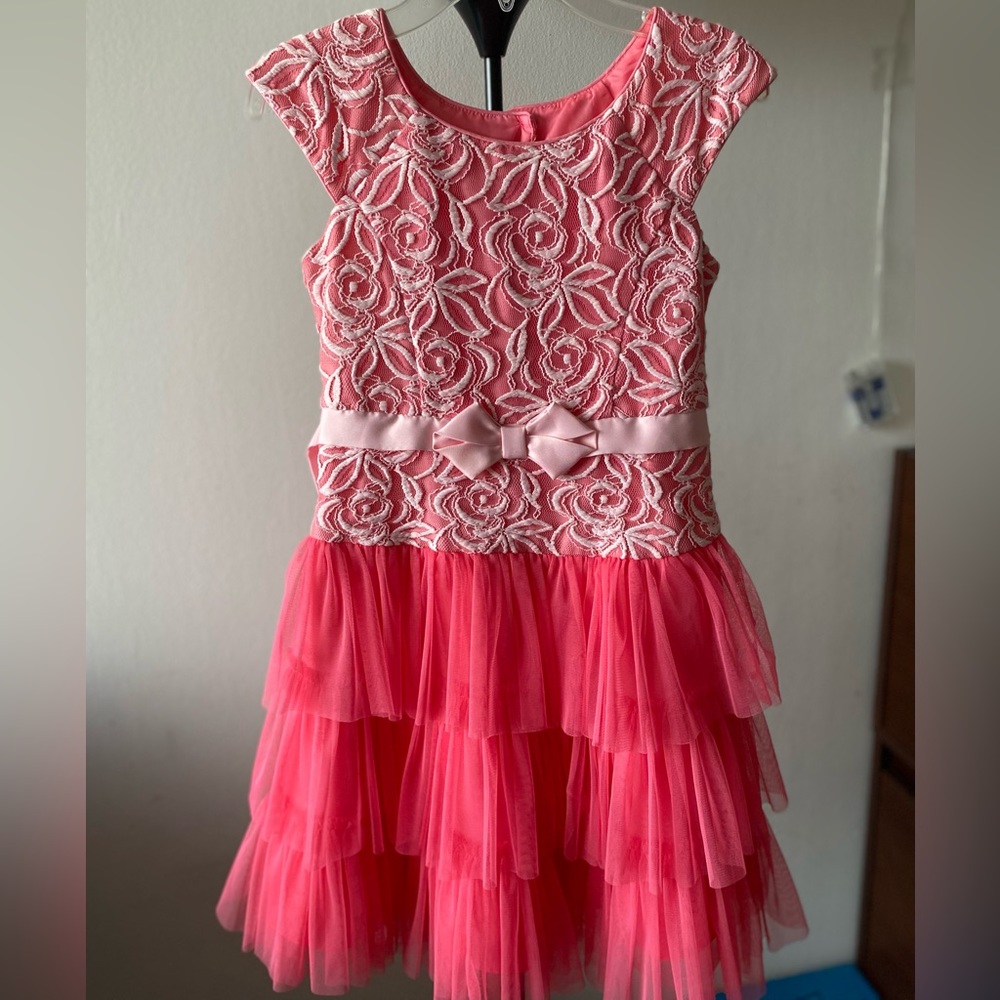 Beautiful Pink Dress Girls  sz.8